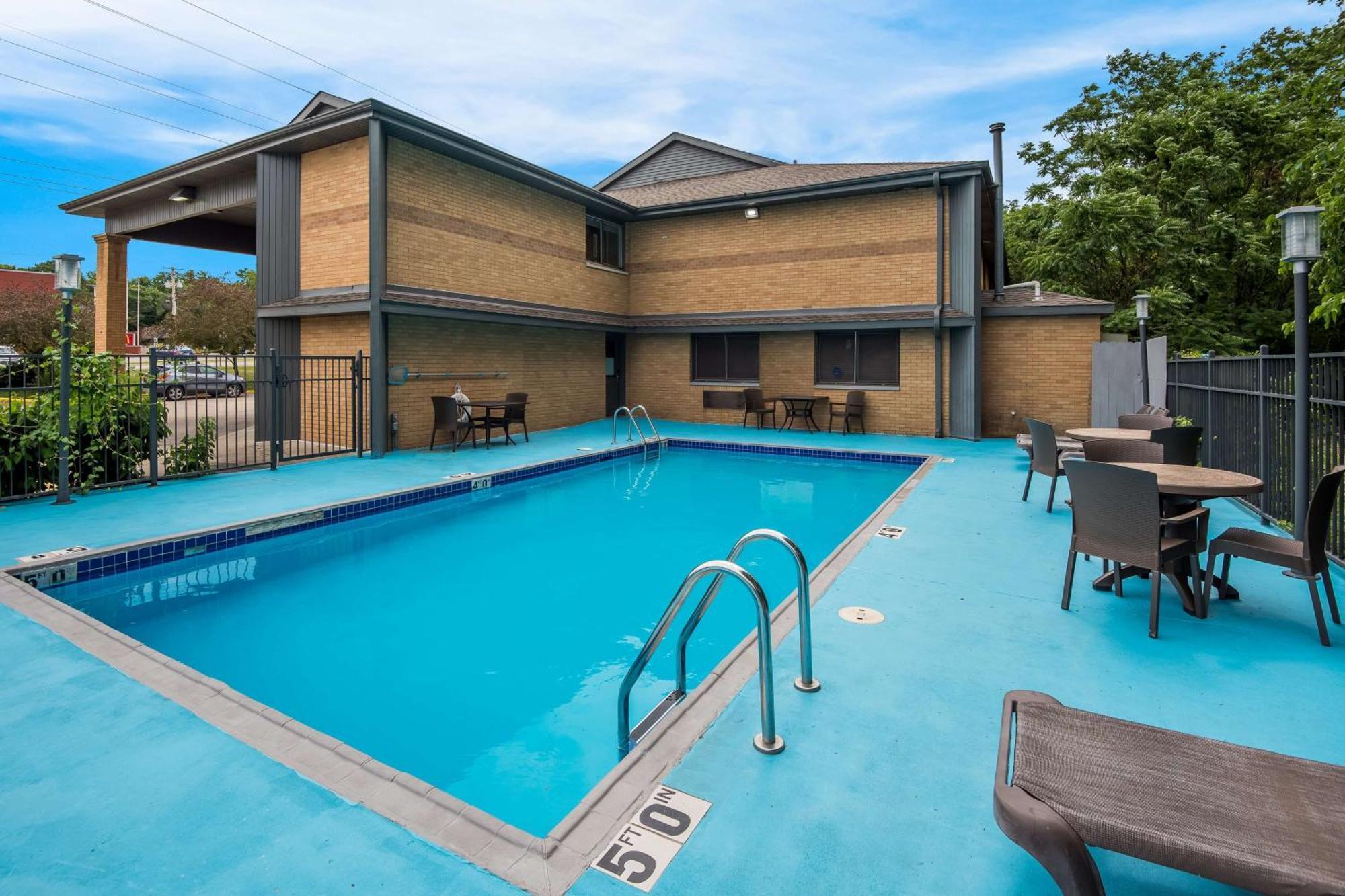 Hotel Western Riverside Danville