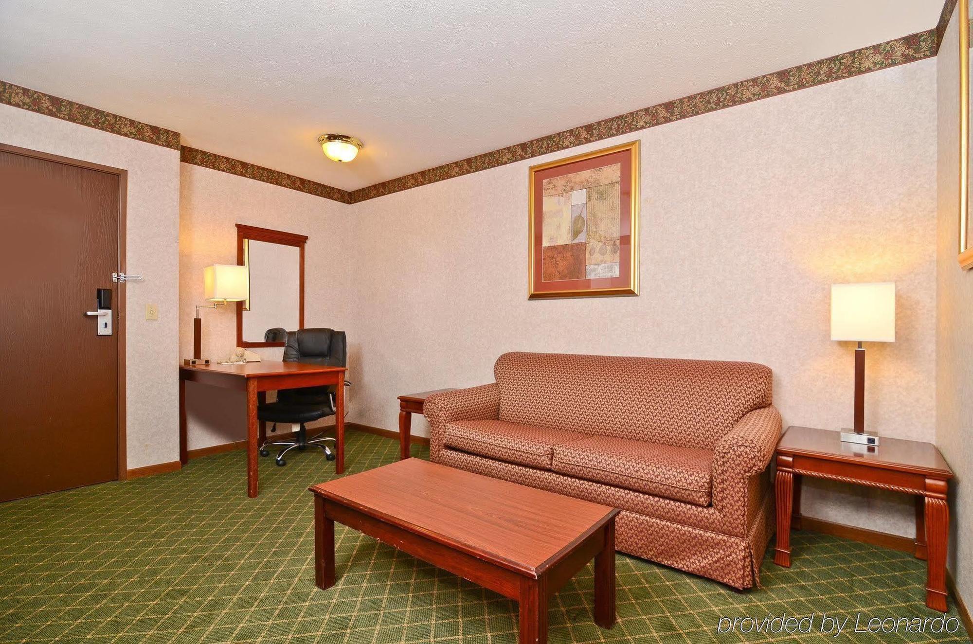 Hotel Western Riverside Danville