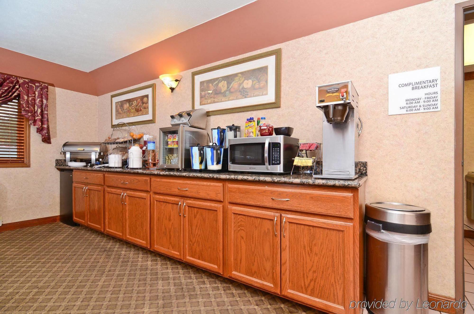 Hotel Western Riverside