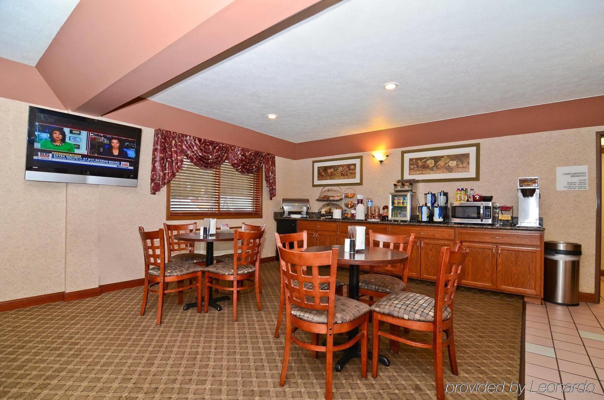 Western Riverside Hotel Danville